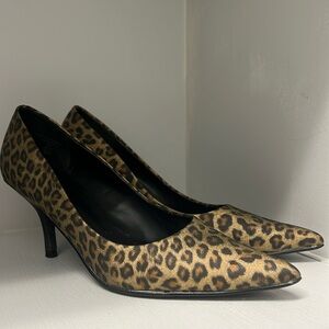GUC Maurice’s Cheetah Pumps Size 6 1/2
